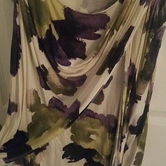 Simply Vera Top - Picture 2 of 4